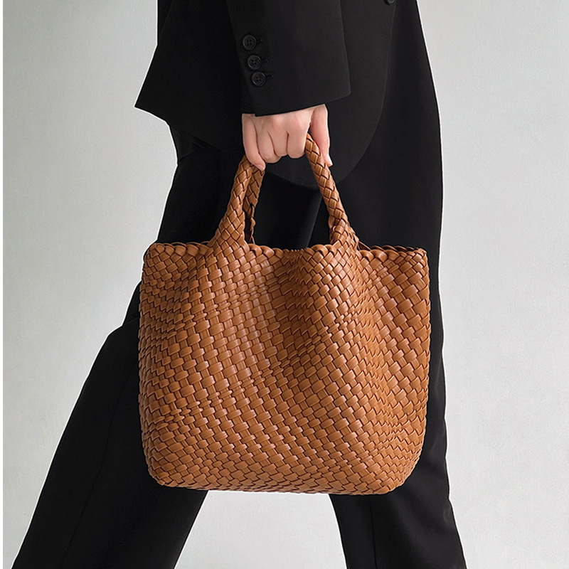 Woven Vegetable Basket Bag 2026 New Model Women's Handbag Shoulder Bag Soft Leather Bucket Bag Pure Handmade Woven Bag Woven Vegetable Basket Bag 2026 New Model Women's Handbag Shoulder Bag Soft Leather Bucket Bag Pure Handmade Woven Bag