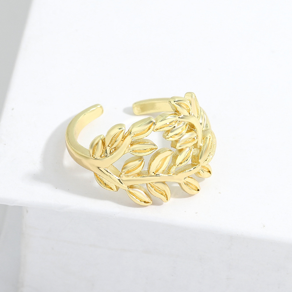 Fashion Simple Copper Leaf Opening Ring display picture 6