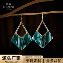 �߼����p�ݏ͹žGɫ�����F�����hС���׺��OӋ�д��ٴ����h