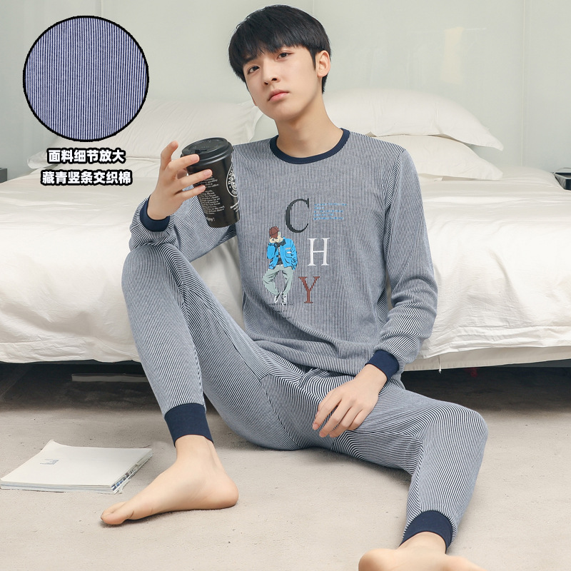 Azul marino chico rayas verticales cuello bajo