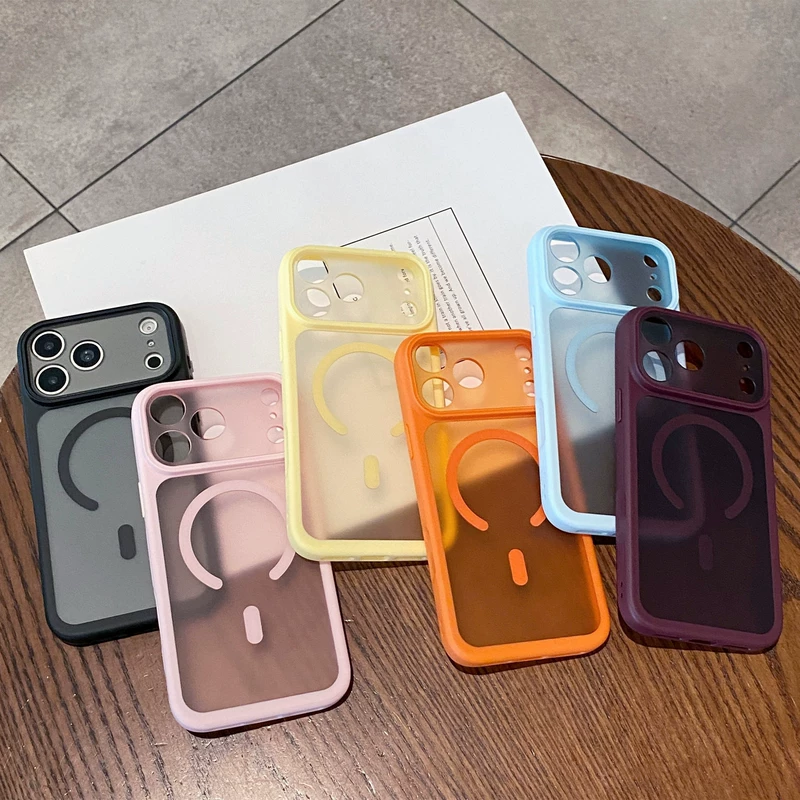Магнитный чехол для iPhone 18 Pro Max матовый