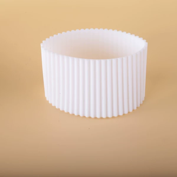 White—new thick tapered silicone cup cover [single-sided glossy vertical pattern]