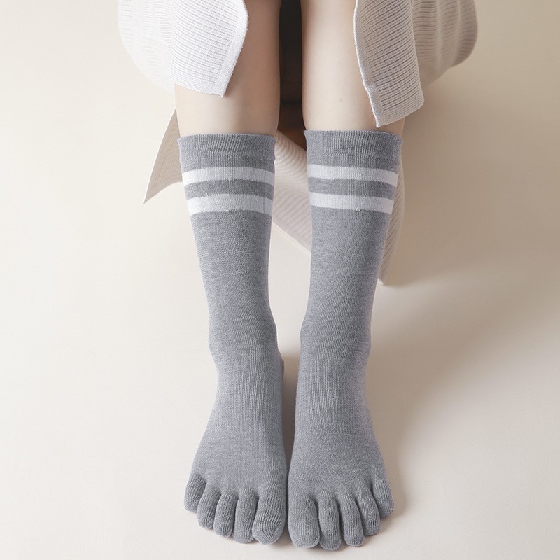 Calcetines largos de cinco dedos de invierno de algodón de color sólido para mujer Calcetines de Punta engrosados alargados calcetines de pantorrilla absorbentes de sudor calcetines de punta de moda para todos los partidos