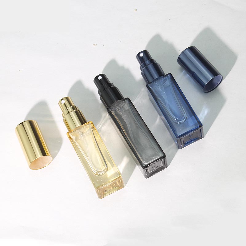 Botella de perfume premium 3ml 5ml 10ml botella de spray de perfume cuadrado portátil muestra botella de dispensador de perfume al por mayor