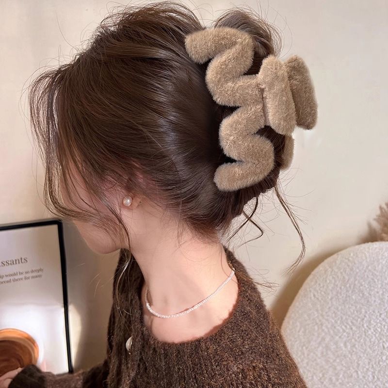 17#Light brown plush m-shaped plush about 14cm