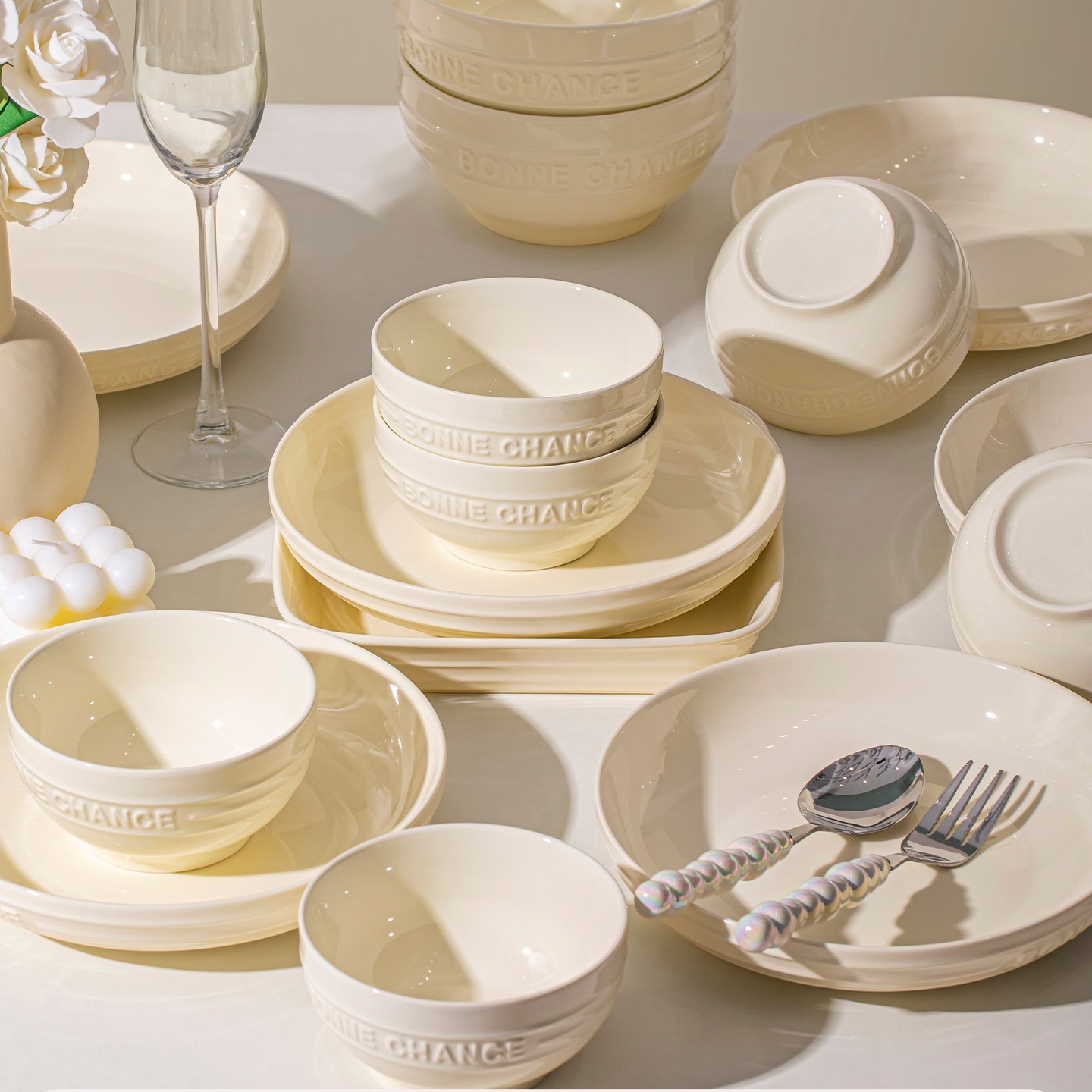 French Embossed Cream Style Underglaze Color Dish Set Household High-Value Ceramic Tableware Set for Moving into a New Home