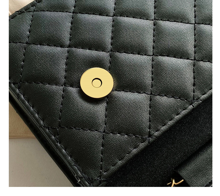 New Solid Color Embossed Butterfly Lock Messenger Bag Wholesale Nihaojewelry display picture 11