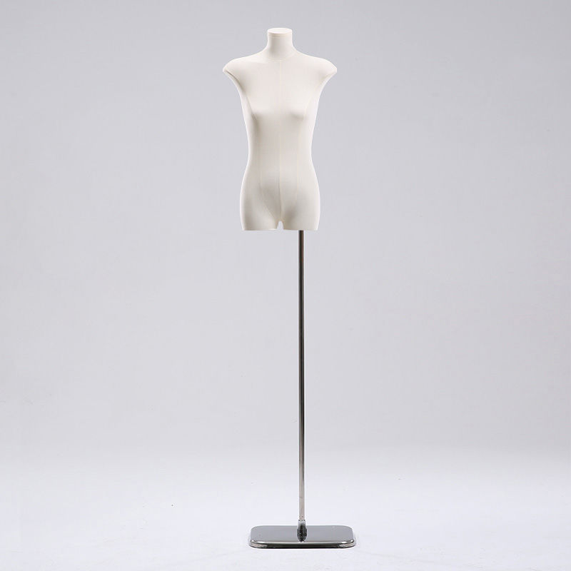 Tienda de ropa de estilo coreano cuerpo plano de alto nivel de mujer mitad de ventana de ropa de mujer muñeca plataforma de exhibición de cuerpo grueso nuevo pecho pequeño