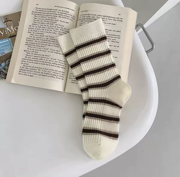 Coarse lines of white socks
