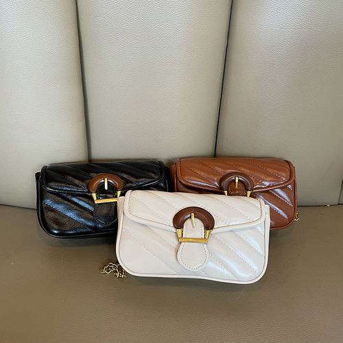  New Trendy Light Luxury Summer Women's Bag Versatile Small Fragrance Style Embroidered Thread Chain Design Crossbody Mini Small Bag