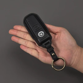 车用钥匙包;车挂;其他汽车内饰