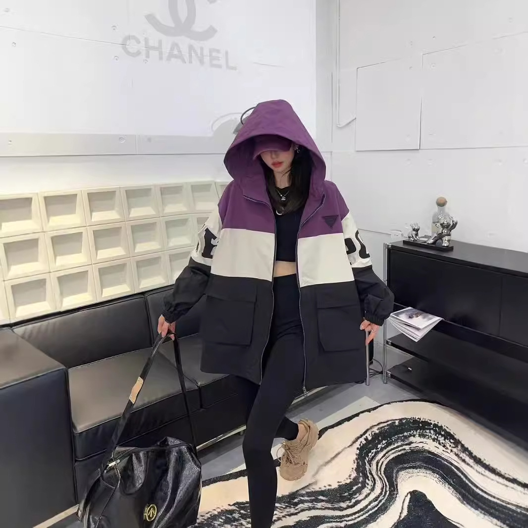 Fashionable autumn jacket