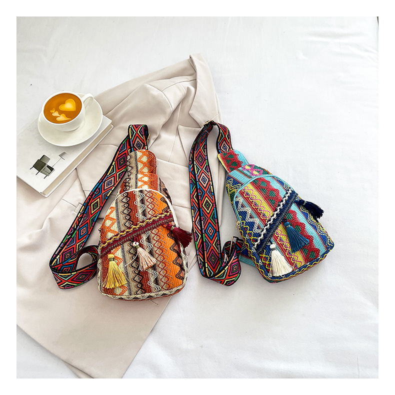 226g Weight Polyester Lining Material Zipper Closure Type Single Shoulder Strap Strap Type Fanny Pack Bags Type Casual, Travel Occasion Braid Material Geometric Pattern All Seasons Season Women's Gender Ethnic Style, Streetwear Style Square Shape Medium Size Women's Medium Braid Geometric Ethnic Style Streetwear Square Zipper Fanny Pack 13