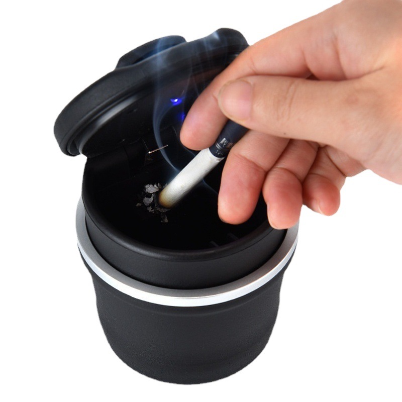 Cenicero del coche personalidad creativa con cubierta luminosa luz universal moda multifuncional cenicero del coche