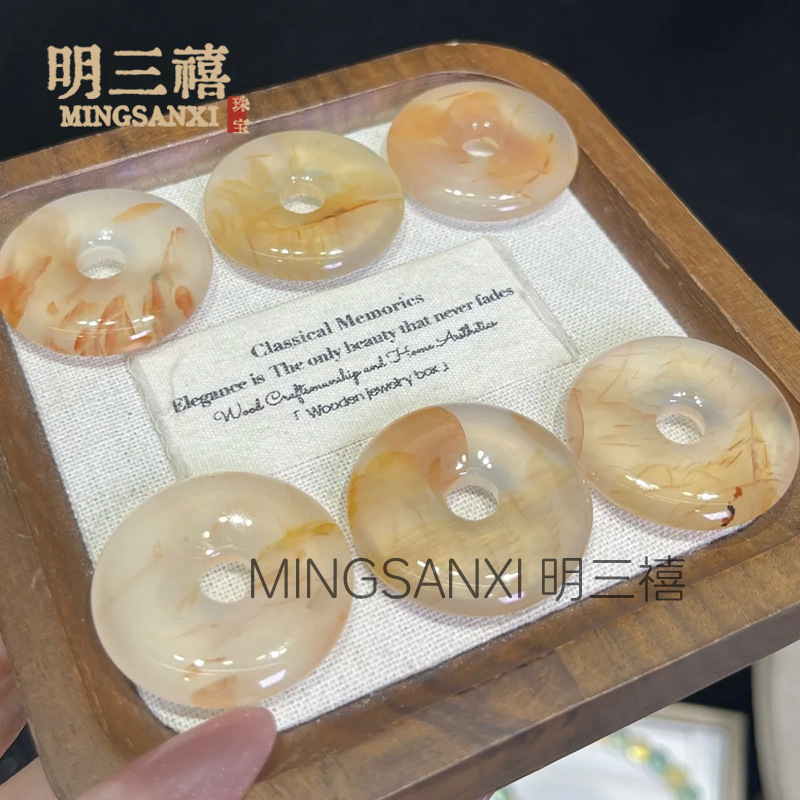 Natural icy chalcedony dragon pattern agate large petal safety buckle pendant auspicious cloud lock necklace Chinese style cheongsam sweater chain