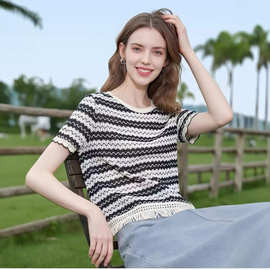 高级感绝美纯欲条纹短袖女夏季别致圆领正肩显瘦冰丝针织T恤上衣