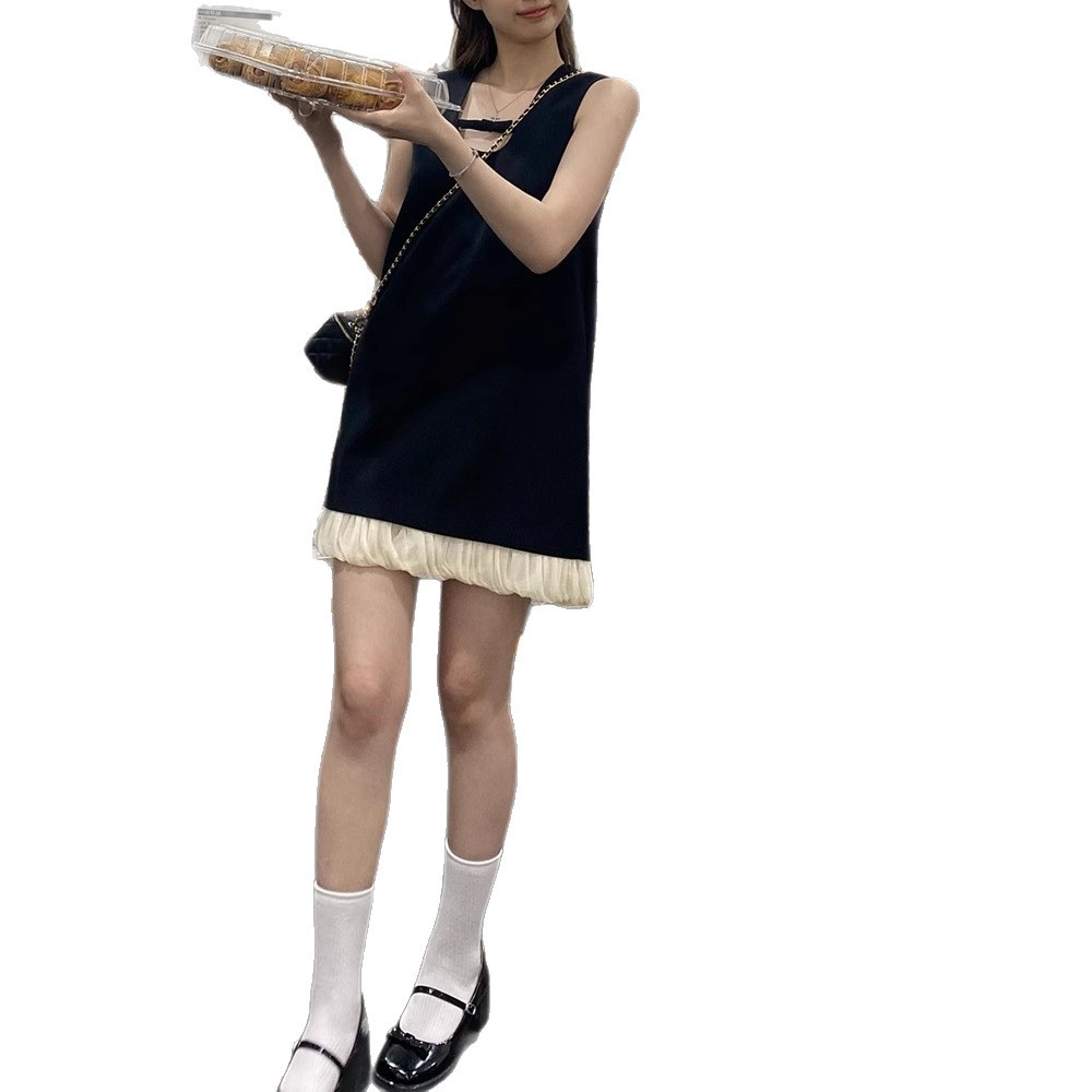 フレンチヘボン風チョッキワンピース女性夏新作ゆったり着痩せ裾柔糸ノースリーブa字小黒スカート
