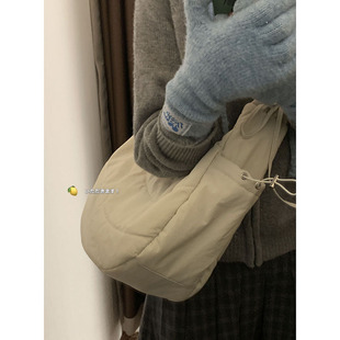 Winter Fashion Down Bag Women's 2024 New Academic Style Dumpling Bag Casual Large Capacity Shoulder Crossbody Bag