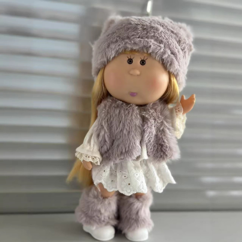 Suitable for Mia Potato Doll Clothes 24cm Spanish Doll Dress-Up Autumn and Winter Set Plush Dress Suitable for Mia Potato Doll Clothes 24cm Spanish Doll Dress-Up Autumn and Winter Set Plush Dress
