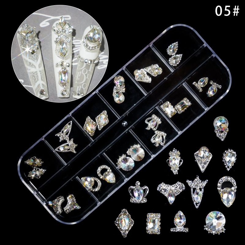 Nuevas joyas de manicura aleación de pegado de uñas accesorios de manicura de perforación de perforación de múltiples estilos de joyas de manicura mezcladas