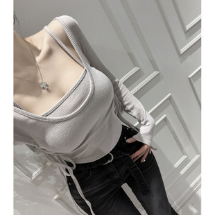 South Korea's Dongdaemun Feminine U-Neck Pleated Lace-Up Layered T-Shirt + Suspender Suit