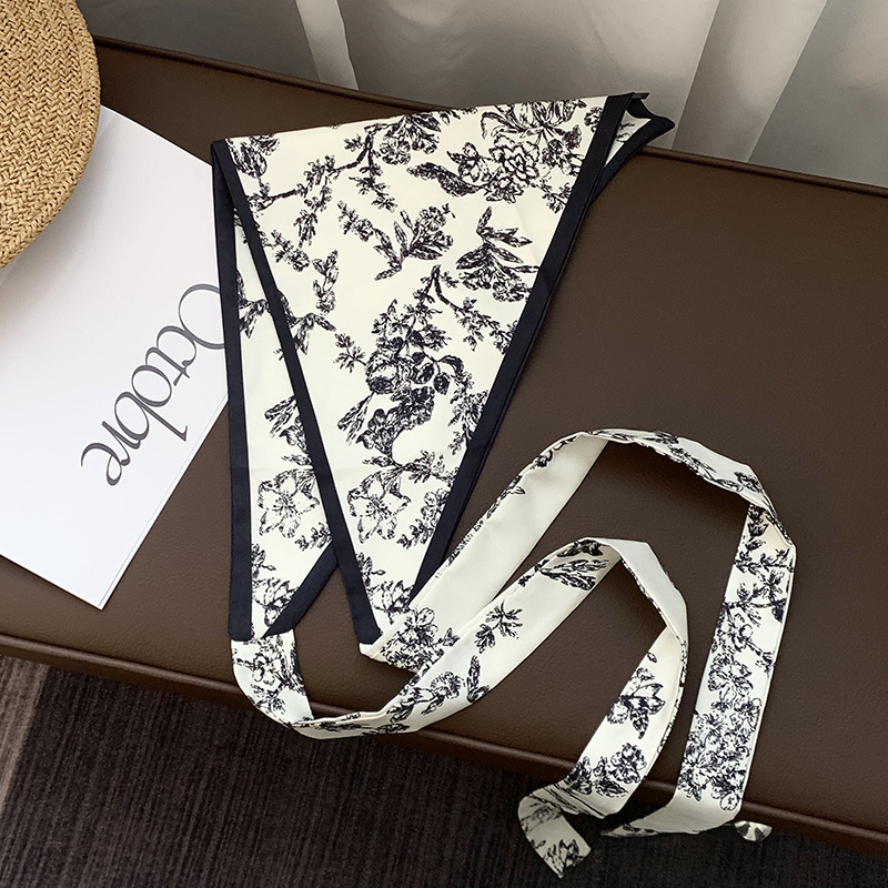 Toalla triangular con cintura, bufanda de seda con flor de anacardo retro, sensación de alta gama, cortina de pedo apilada multifuncional de verano, diadema de todo fósforo