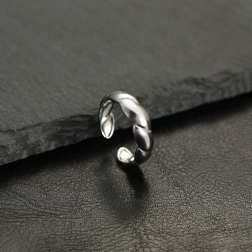 Manufacturer of Custom Shaped Stainless Steel Rings with Cross-Border Supply, Geometric Wave Openings, and Adjustable Decorative Accessories