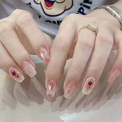 Wearable nails with sweet and fresh rose pattern, super white hand, removable for repeated use
