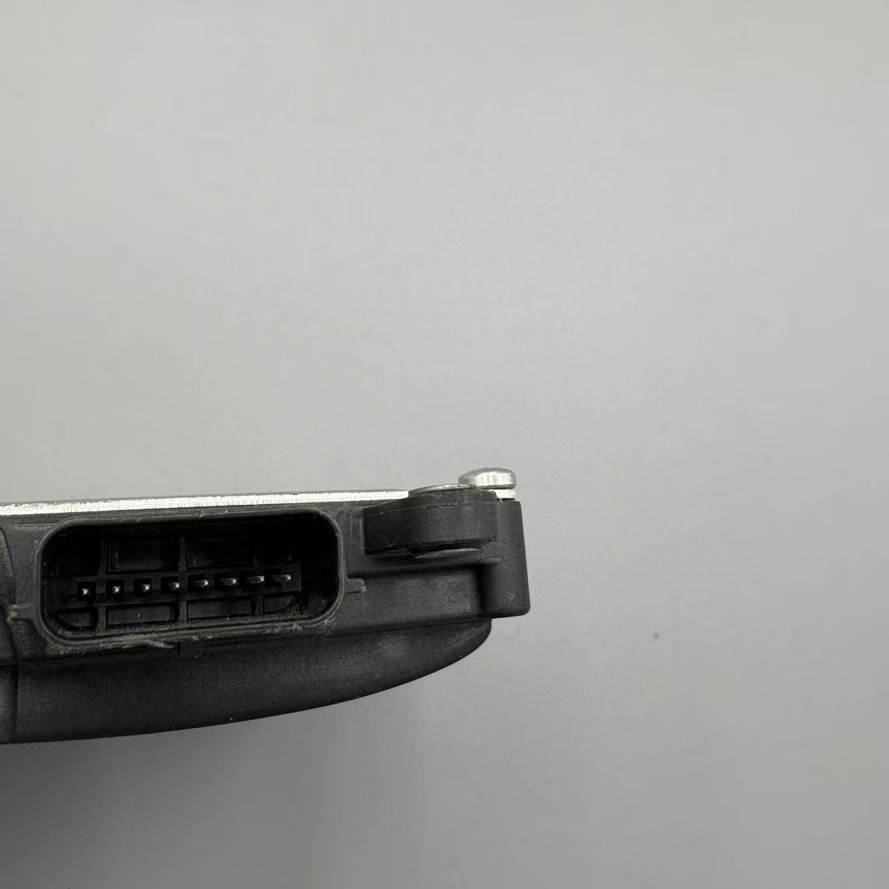 Suitable for Ford Lincoln's new generation Mondeo, Edge L, Explorer blind spot module radar sensor