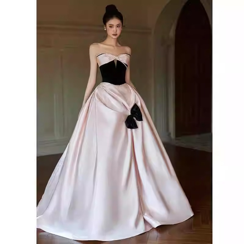 Vestido de noche de satén rosa con top de tubo para mujer, nuevo estilo 2026, vestido de princesa para ceremonia de mayor edad francesa, vestido de compromiso, vestido de brindis para la novia