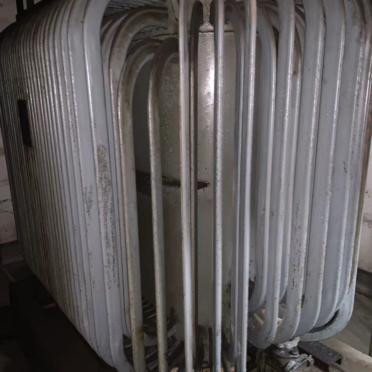 上海回收变压器、箱式变压器、高低压柜