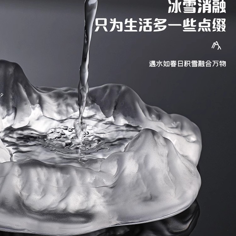 Cenicero de vidrio de oficina personalidad creativa cenicero doméstico de alto nivel sensación de sala de estar iceberg cenicero lujoso