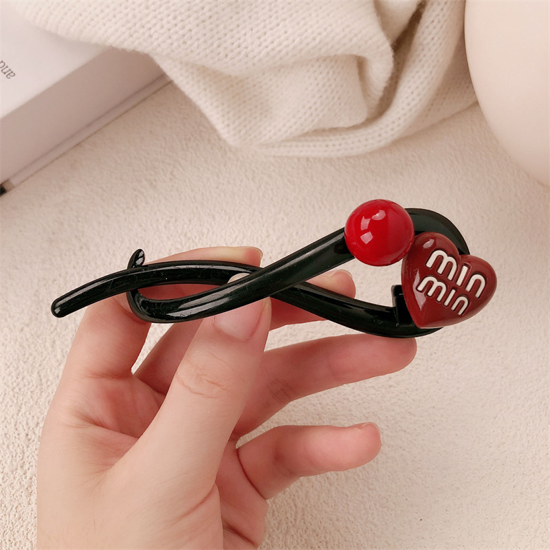 Anchor rojo torcido clip de cabello para mujeres de alta calidad 2024 nuevo clip de agarre de una palabra en la parte posterior de la cabeza clip de tiburón para niños