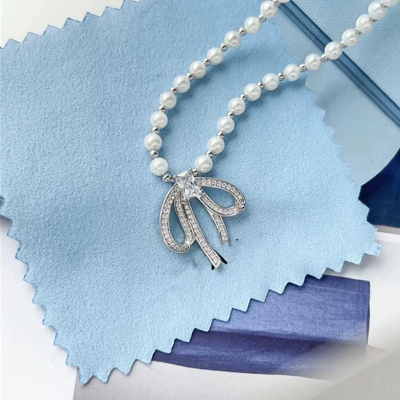 Necklace from pearl with bow, fashionable chain for key bag 