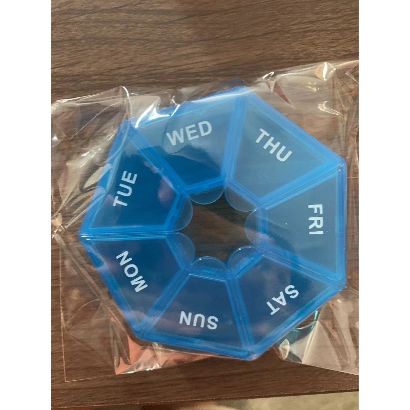 Caja de Medicina de 7 esquinas para una semana Ronda 7-rejilla portátil pequeña caja de la medicina para una semana Mini 7 días portátil caja de joyería de la medicina