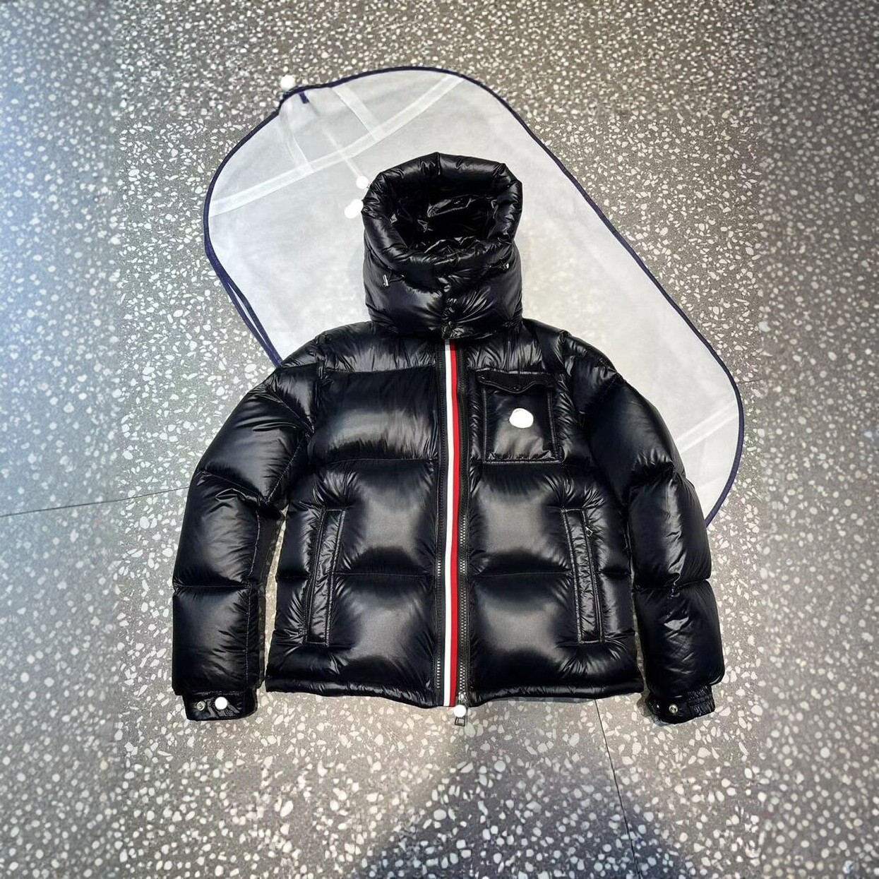 Down jacket M Mengjia new model hooded white duck down jacket with three-color webbing Maya classic color pattern jacket