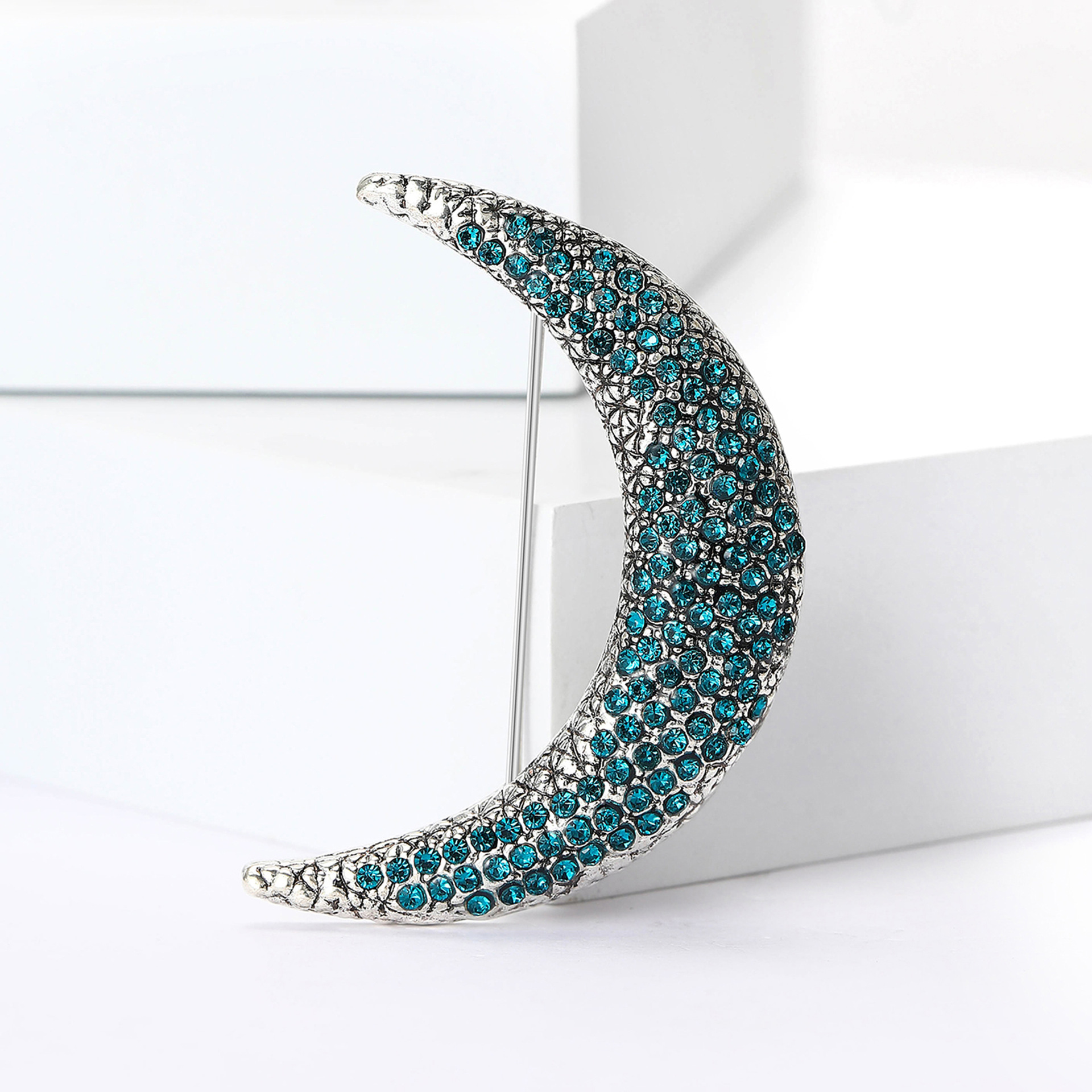 Moon Pattern Retro Pin Moon Alloy Rhinestones Women's Corsage Brooches