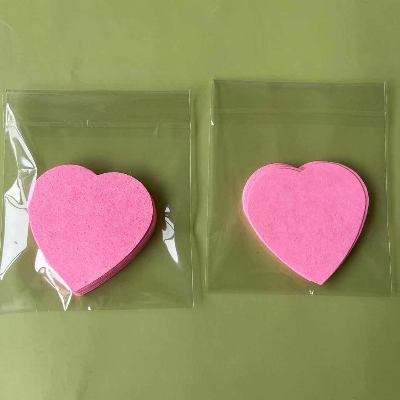 Transfronteriza Venta caliente amor en forma de corazón comprimido de pulpa de madera de algodón cara de lavado puff belleza removedor de maquillaje esponja de limpieza puff salon SP Limpieza de algodón