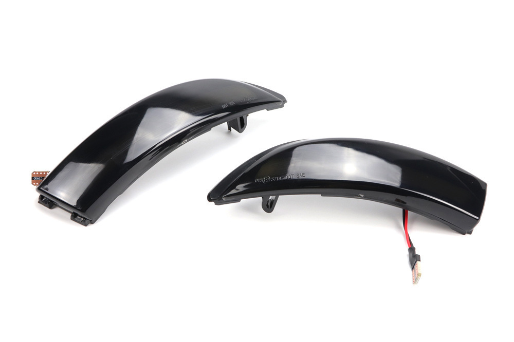Suitable for Ford Fiesta Rearview Mirror 2009-2014, Dynamic Led Turn Signal Indicator Light with Flowing Yellow Light