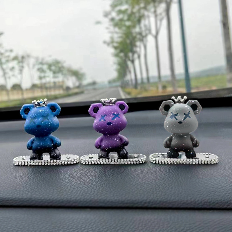 Skateboard violent bear net red car ornaments doll cartoon cute car accessories creative center console personality decoration Skateboard violent bear net red car ornaments doll cartoon cute car accessories creative center console personality decoration