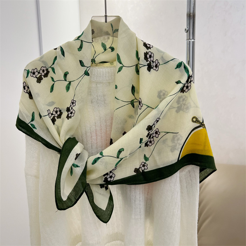 Women's Preppy Style Sweet Color Block Polyester Printing Flowers Scarf display picture 2