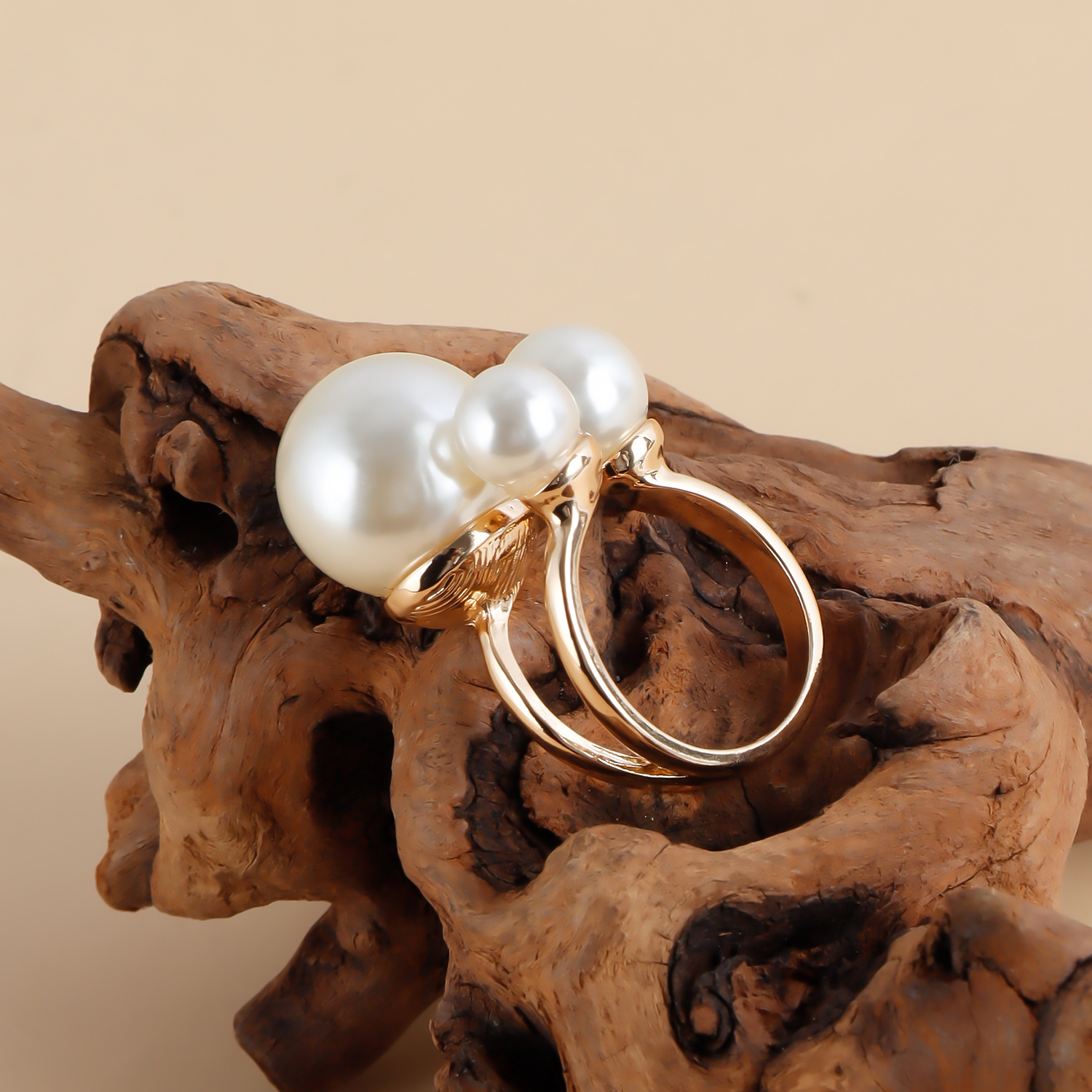 Holiday, Daily Occasion Elegant Geometric Solid Color Imitation Pearl Alloy Women's Open Rings