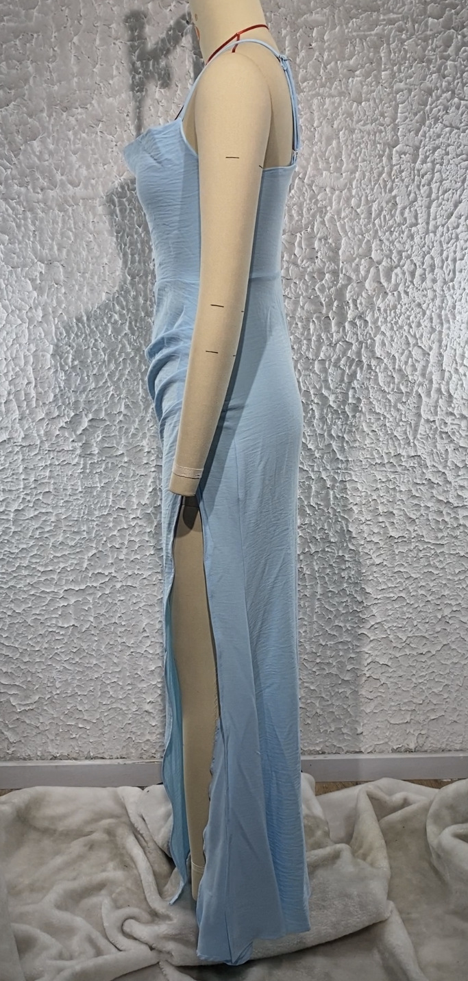 Robe longue à bretelles fendues, couleur unie, été 2023_voghion.com