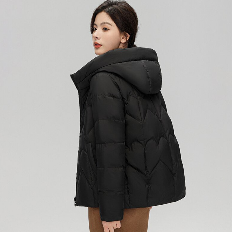 검은색