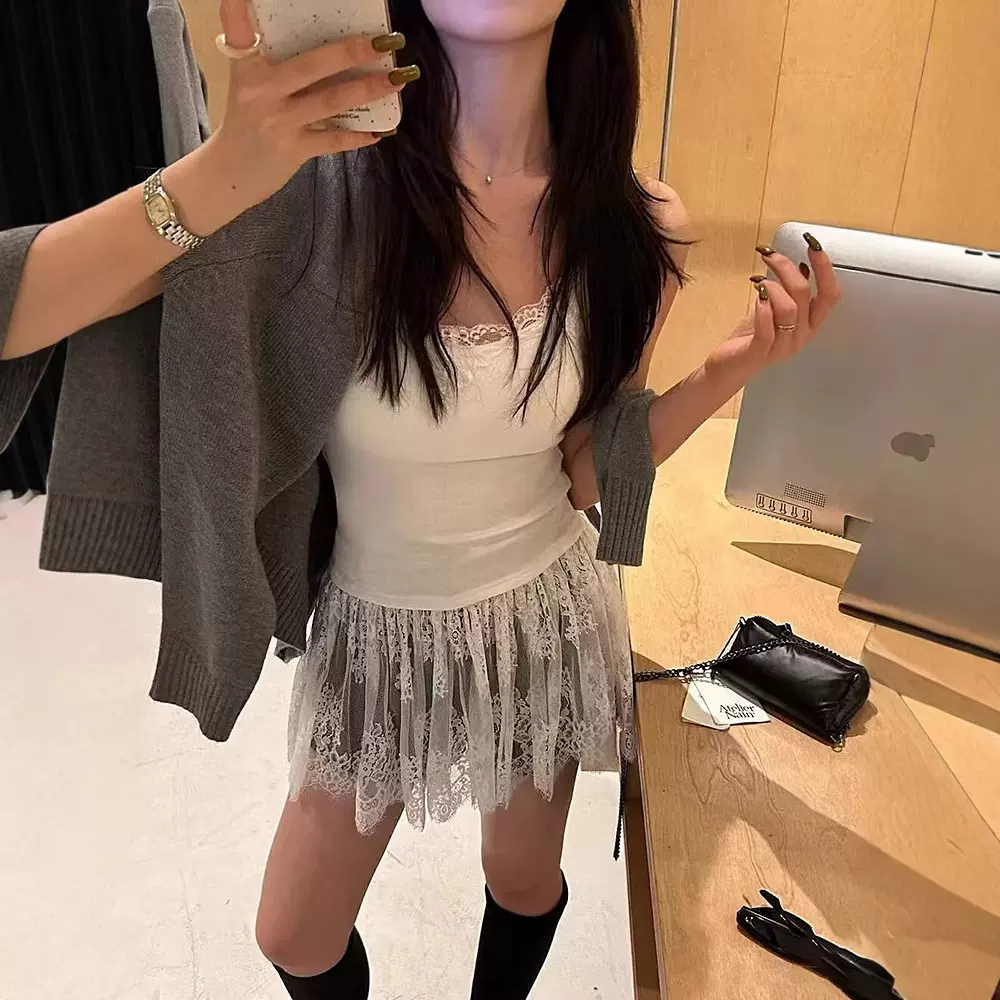 白色纯欲风性感蕾丝花边拼接打底吊带背心女秋冬修身显瘦内搭上衣