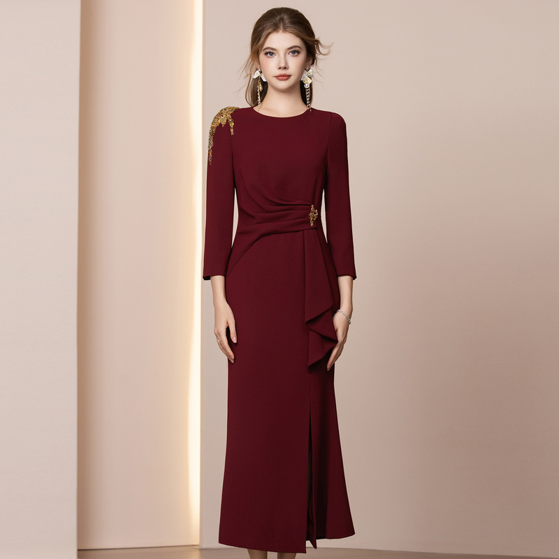Zhili's Beautiful Dress for Important Occasions, 2026 New Model, Suitable for Annual Meetings and Everyday Wear, Red Long Light Formal Dress Zhili's Beautiful Dress for Important Occasions, 2026 New Model, Suitable for Annual Meetings and Everyday Wear, Red Long Light Formal Dress