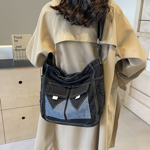 2024 New Denim Bag Large Capacity Tote Bag Trendy Versatile Shoulder Bag Student Casual Style Crossbody Bag