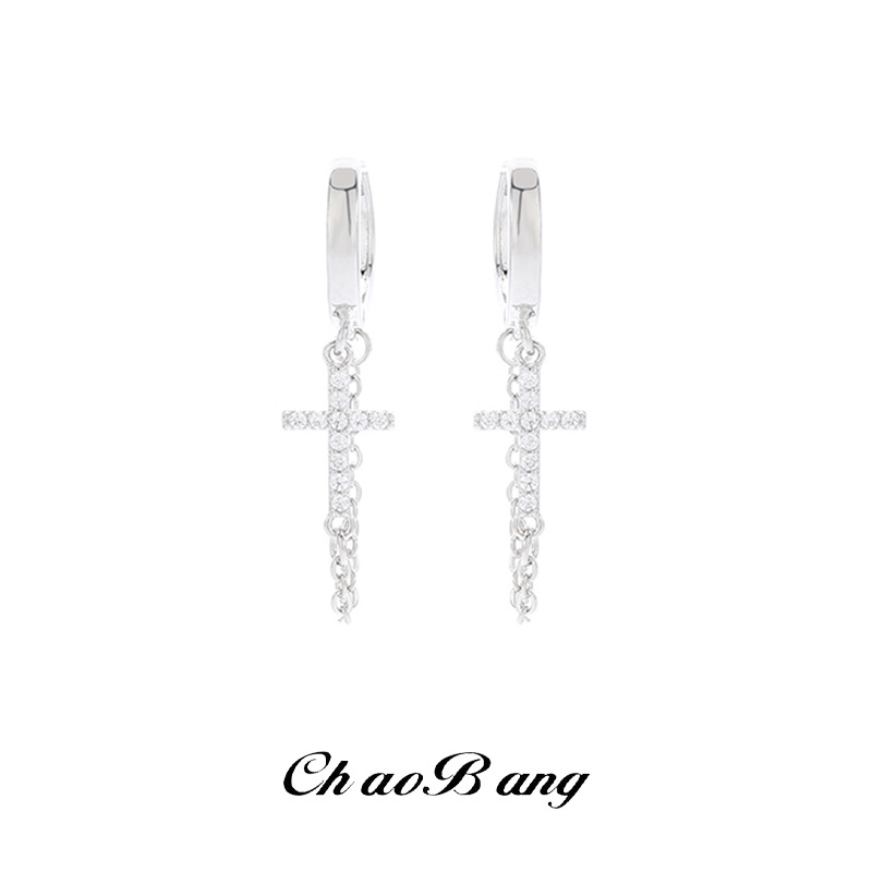 trend fashionable universal design earrings