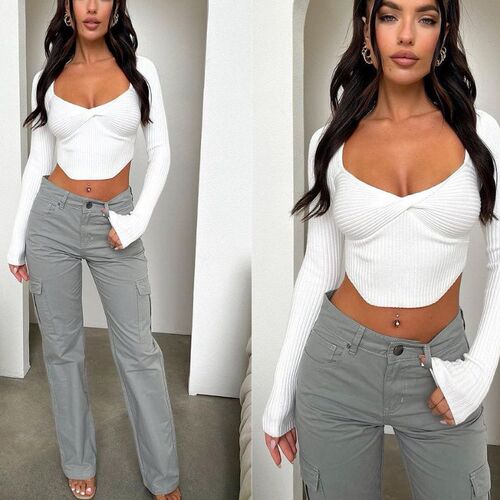 Eurasian autumn new women's knit long-sleeved short top with sexy exposed waist design, trendy fashion top for girls