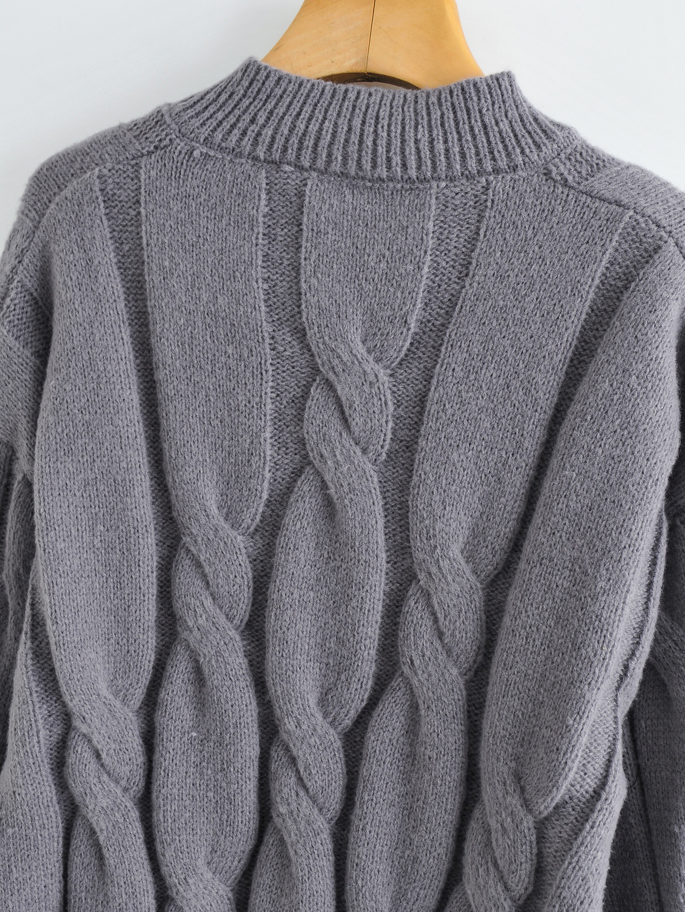 Gray Long-Sleeved V-Neck Loose Twist Knitted Sweater NSXFL105321